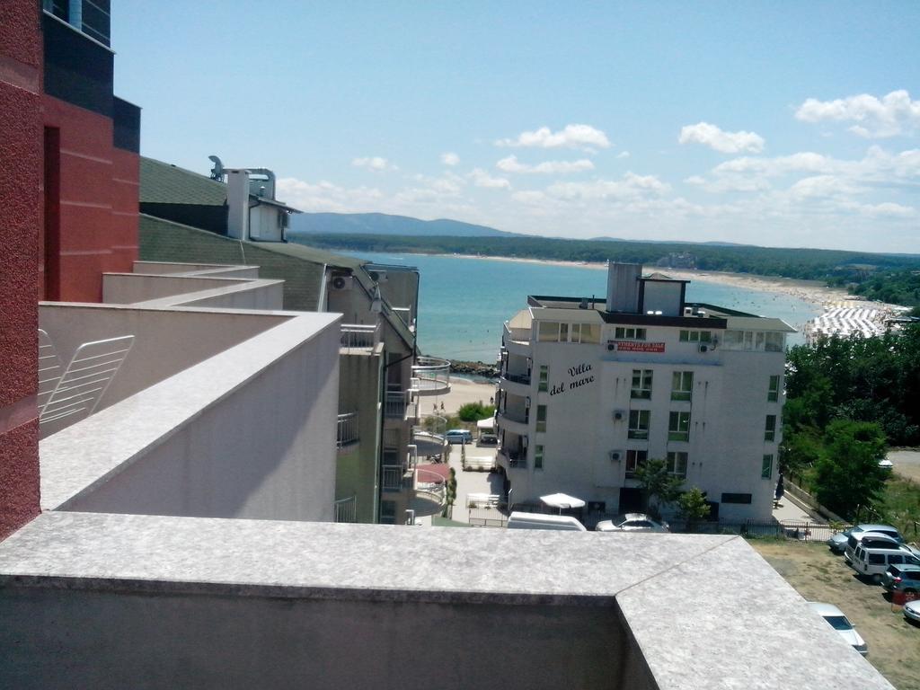 La Piazza Primorsko Rooms & Apartments Exterior photo