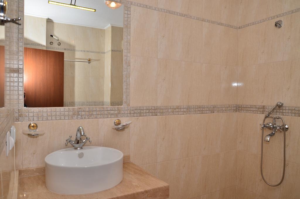 La Piazza Primorsko Rooms & Apartments Room photo