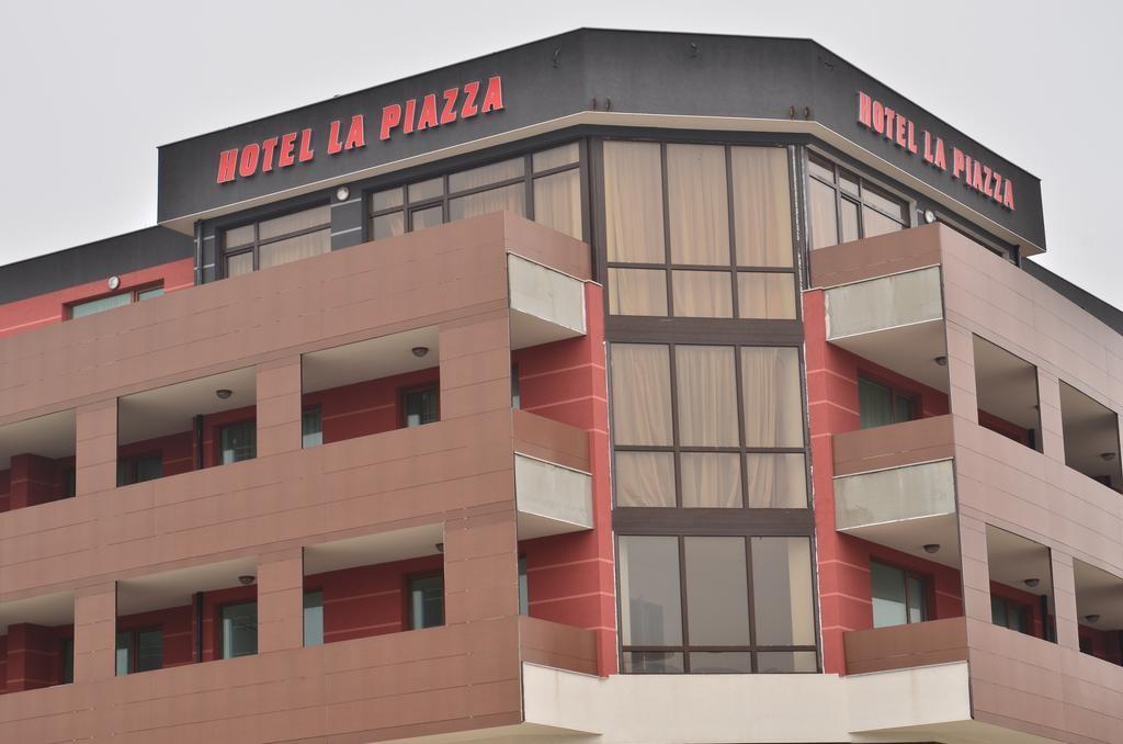 La Piazza Primorsko Rooms & Apartments Exterior photo